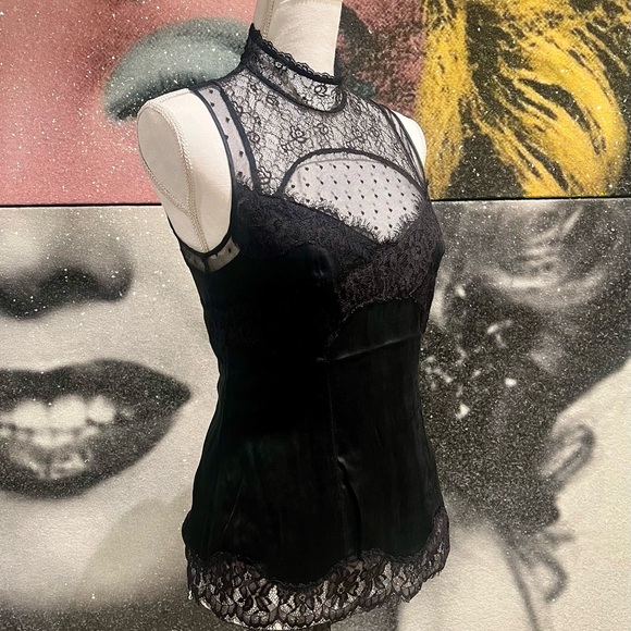 WOW! 🤩 Bebe Black Silk Lace High-Neck Blouse * Top Sz Small - Picture 5 of 9